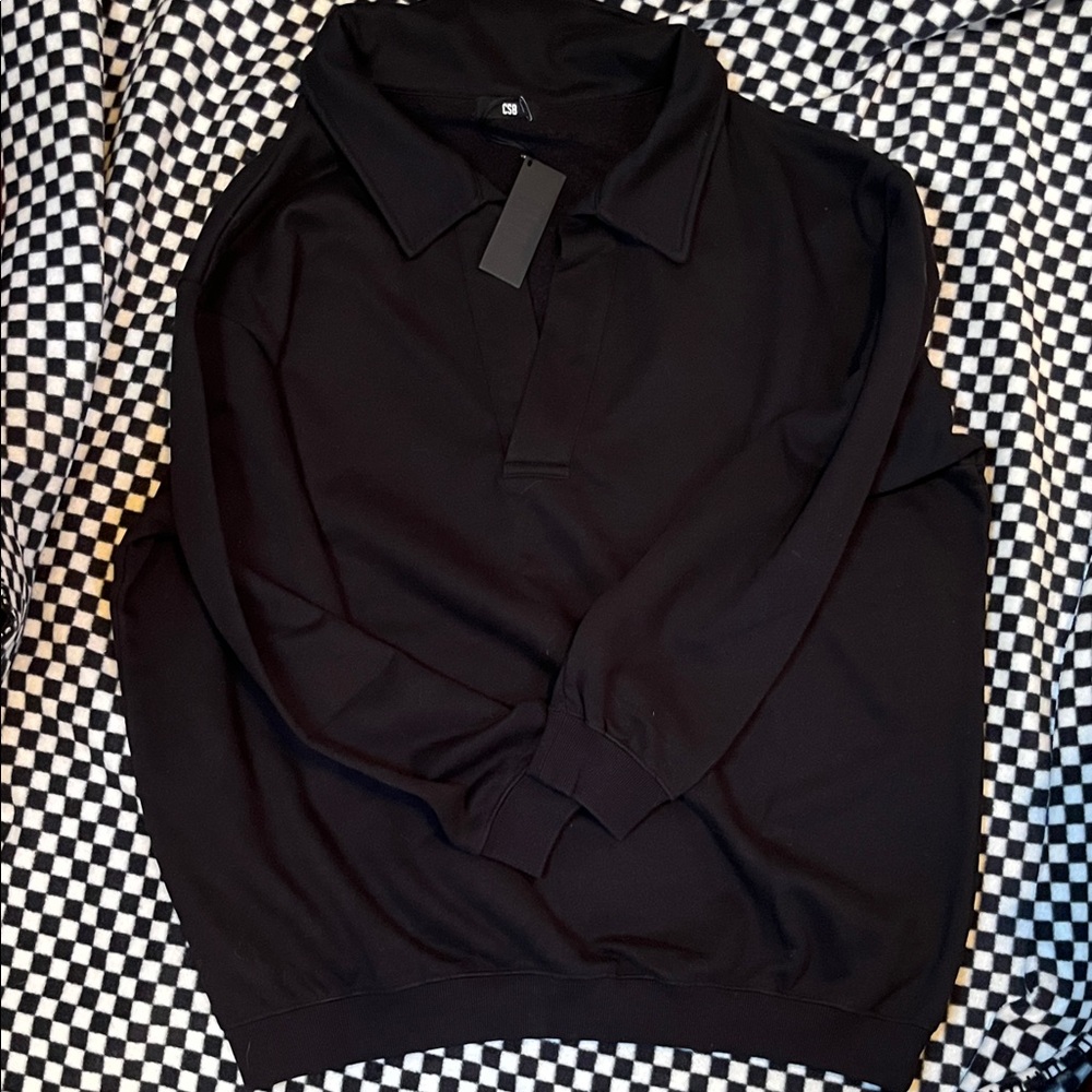 Classic Black Women's Sweatshirt